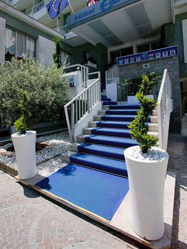 Hotel Esplanade Cesenatico Esterno foto